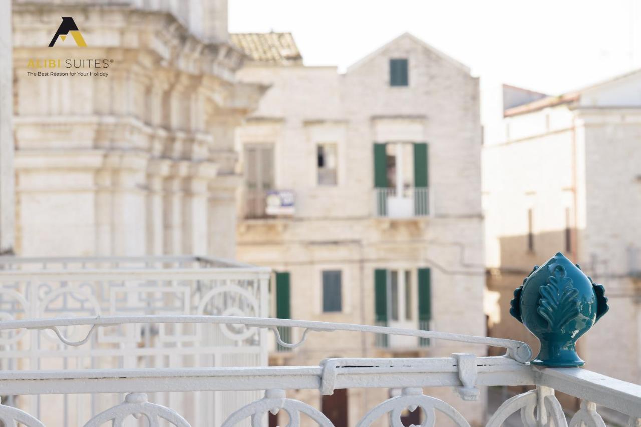 Alibi Suites Suite Museum: Gioiello Con Vista Sul Museo Archeologico Nazionale, Letto E Doccia Con Cromoterapia, Smart Tv, Wifi E A/C Ruvo di Puglia Eksteriør bilde