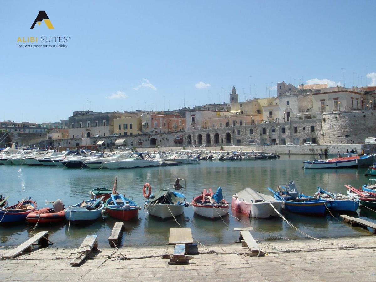 Alibi Suites Suite Museum: Gioiello Con Vista Sul Museo Archeologico Nazionale, Letto E Doccia Con Cromoterapia, Smart Tv, Wifi E A/C Ruvo di Puglia Eksteriør bilde